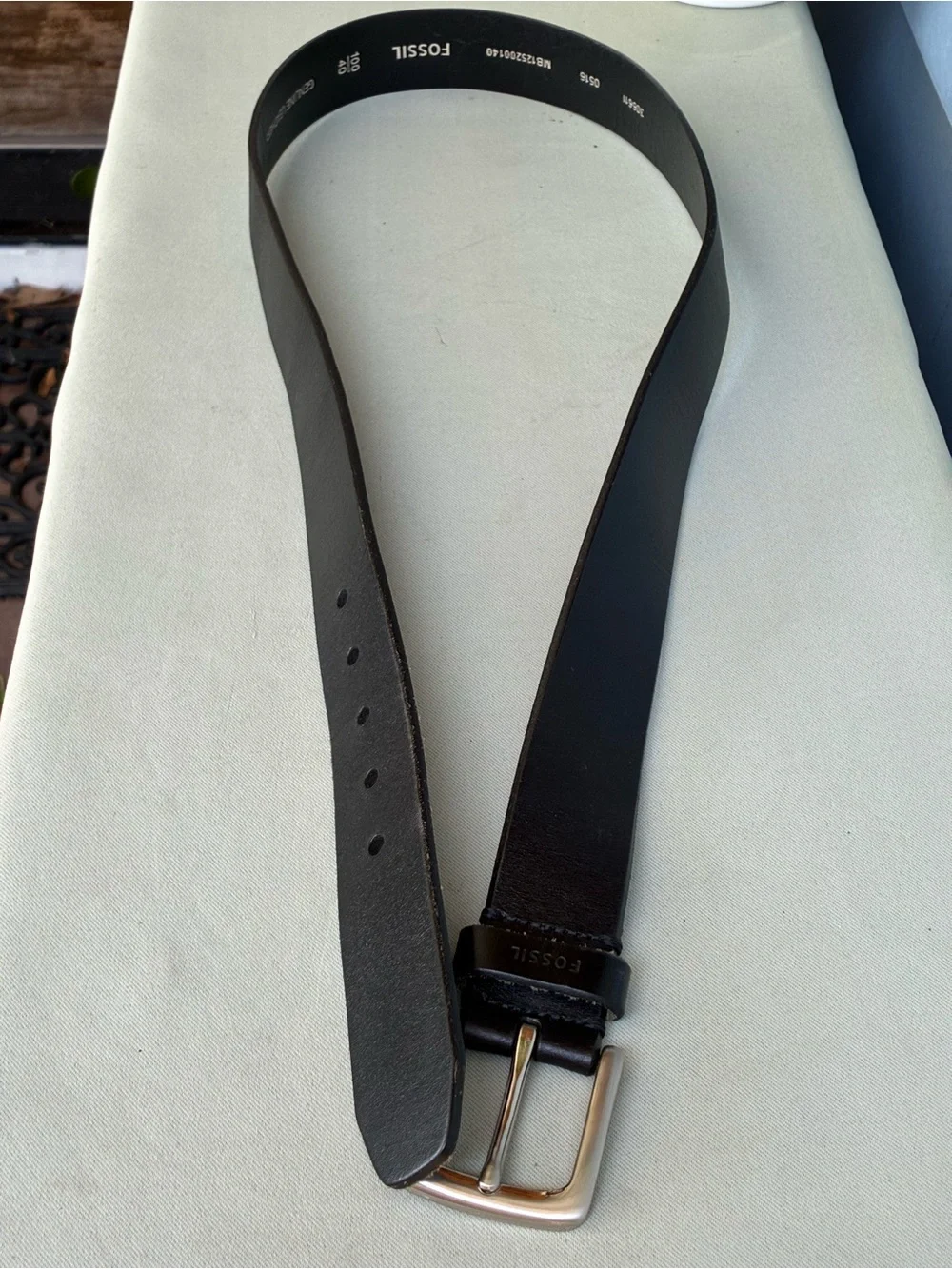 Fossil Men's Black Leather Belt - Size 40 - NWOt